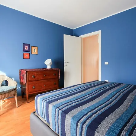 Apartment Happy Days 57